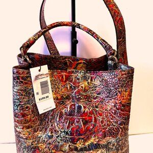 Brahmin Amelia in Original Ammolite